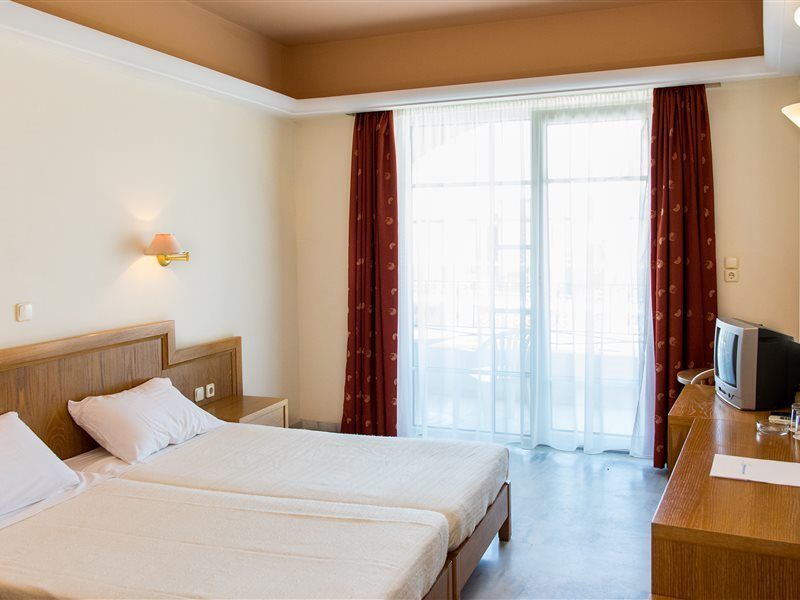 Anita Beach Hotel- Adults Only Rethymno Esterno foto