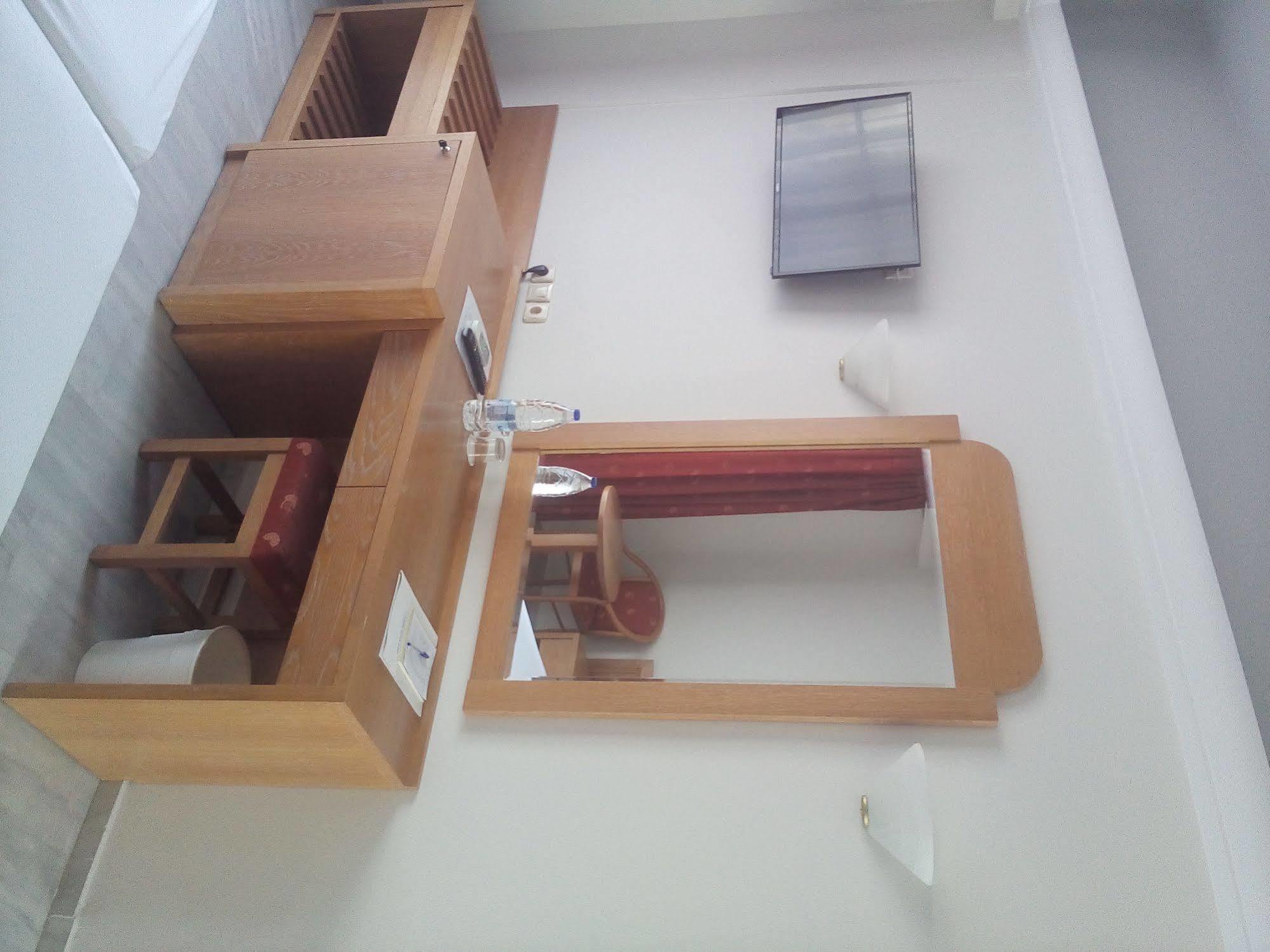 Anita Beach Hotel- Adults Only Rethymno Esterno foto